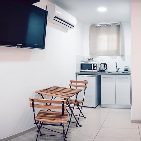 Agamim Hotel Ashkelon Esterno foto