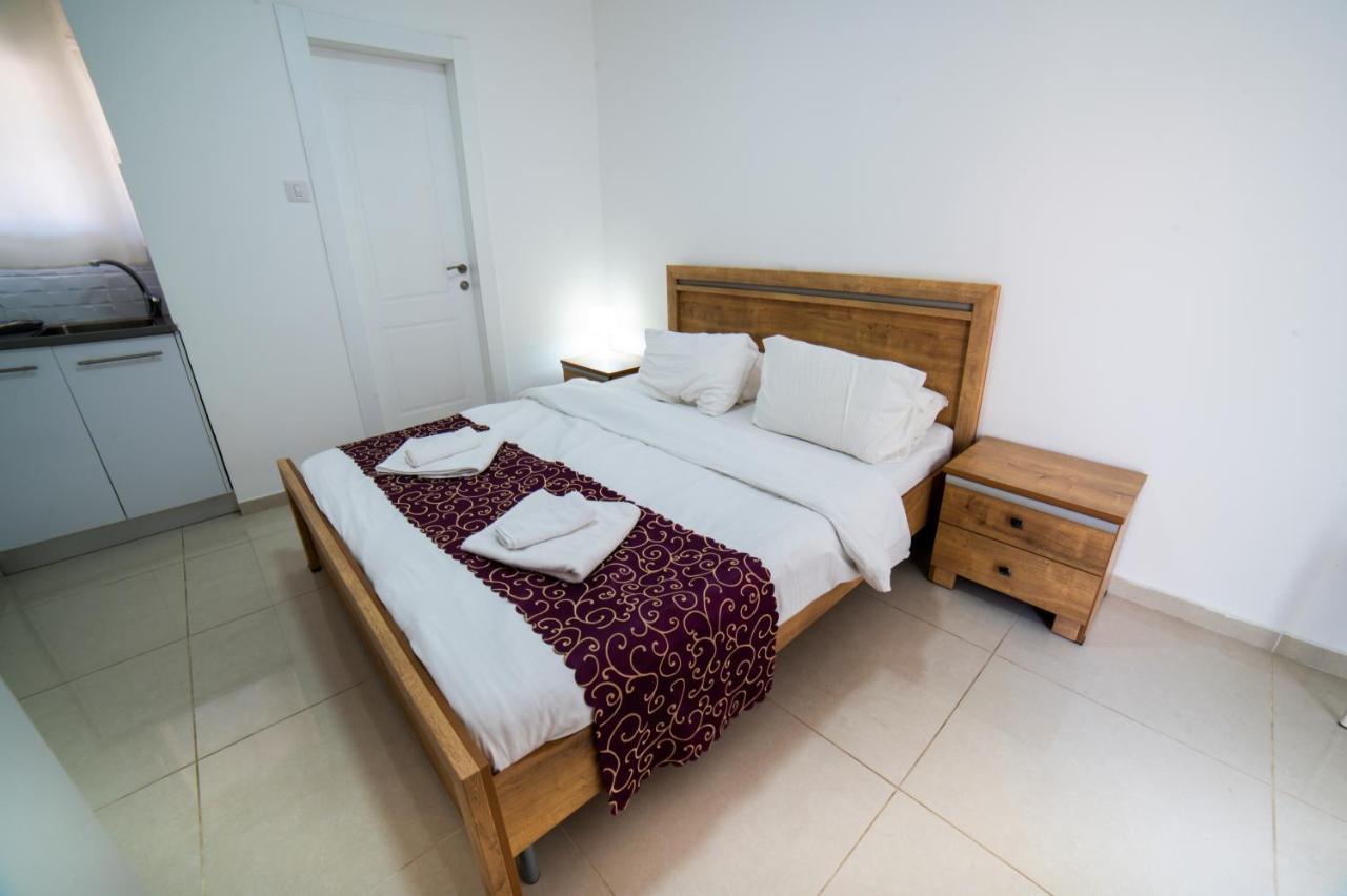 Agamim Hotel Ashkelon Esterno foto