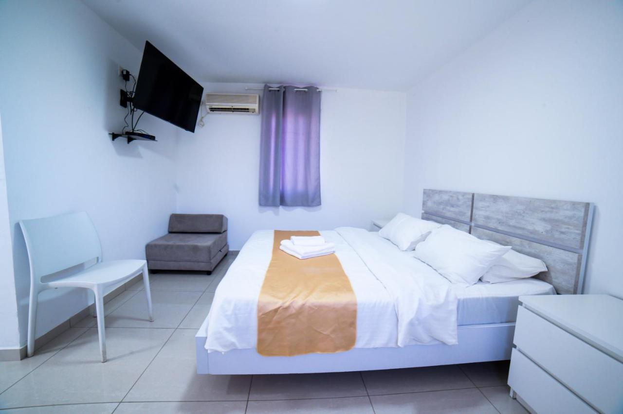 Agamim Hotel Ashkelon Esterno foto