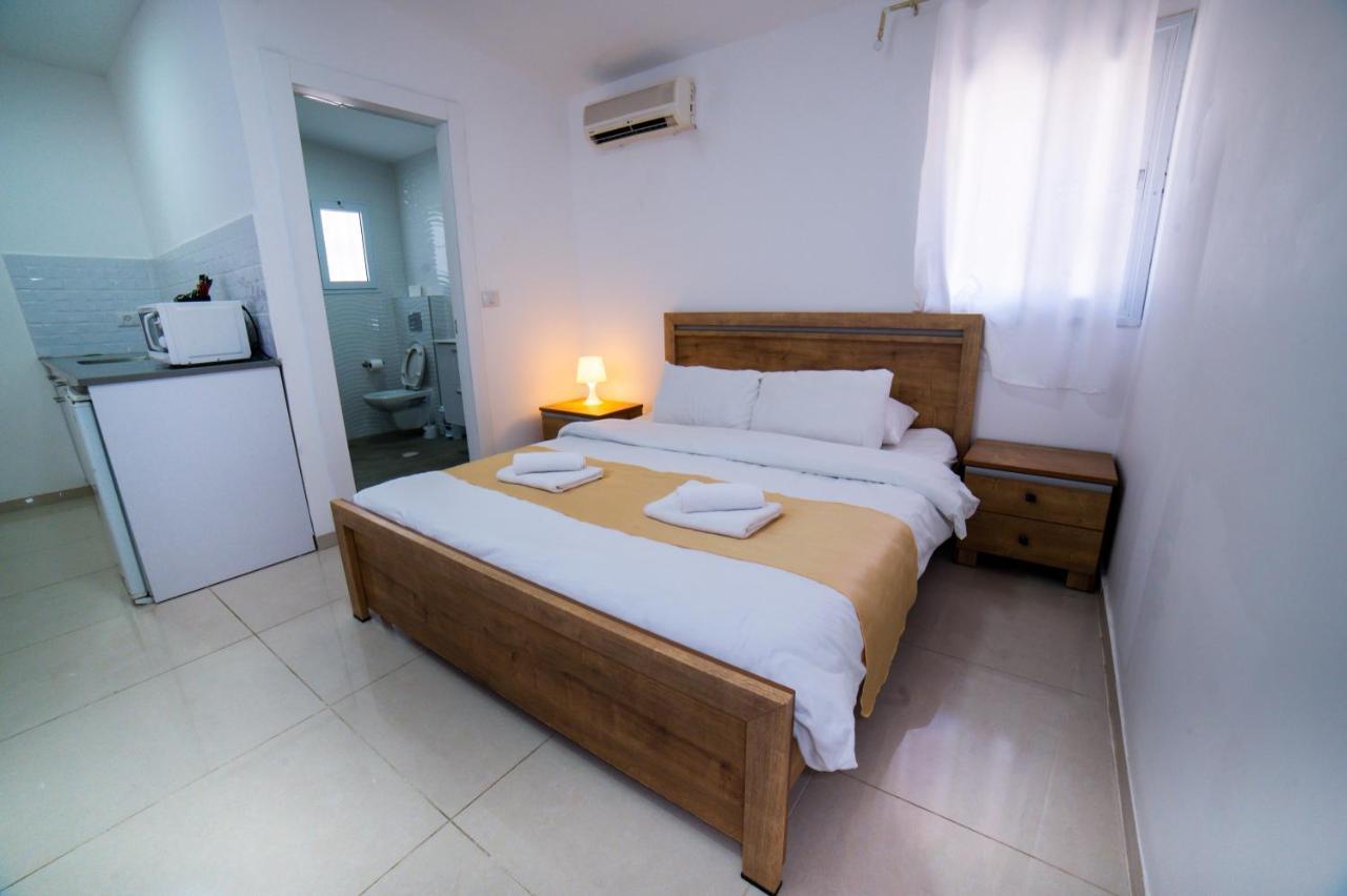 Agamim Hotel Ashkelon Esterno foto