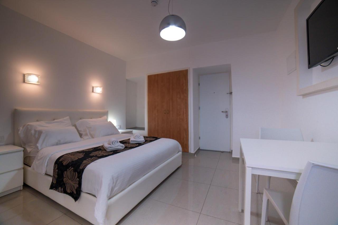Agamim Hotel Ashkelon Esterno foto