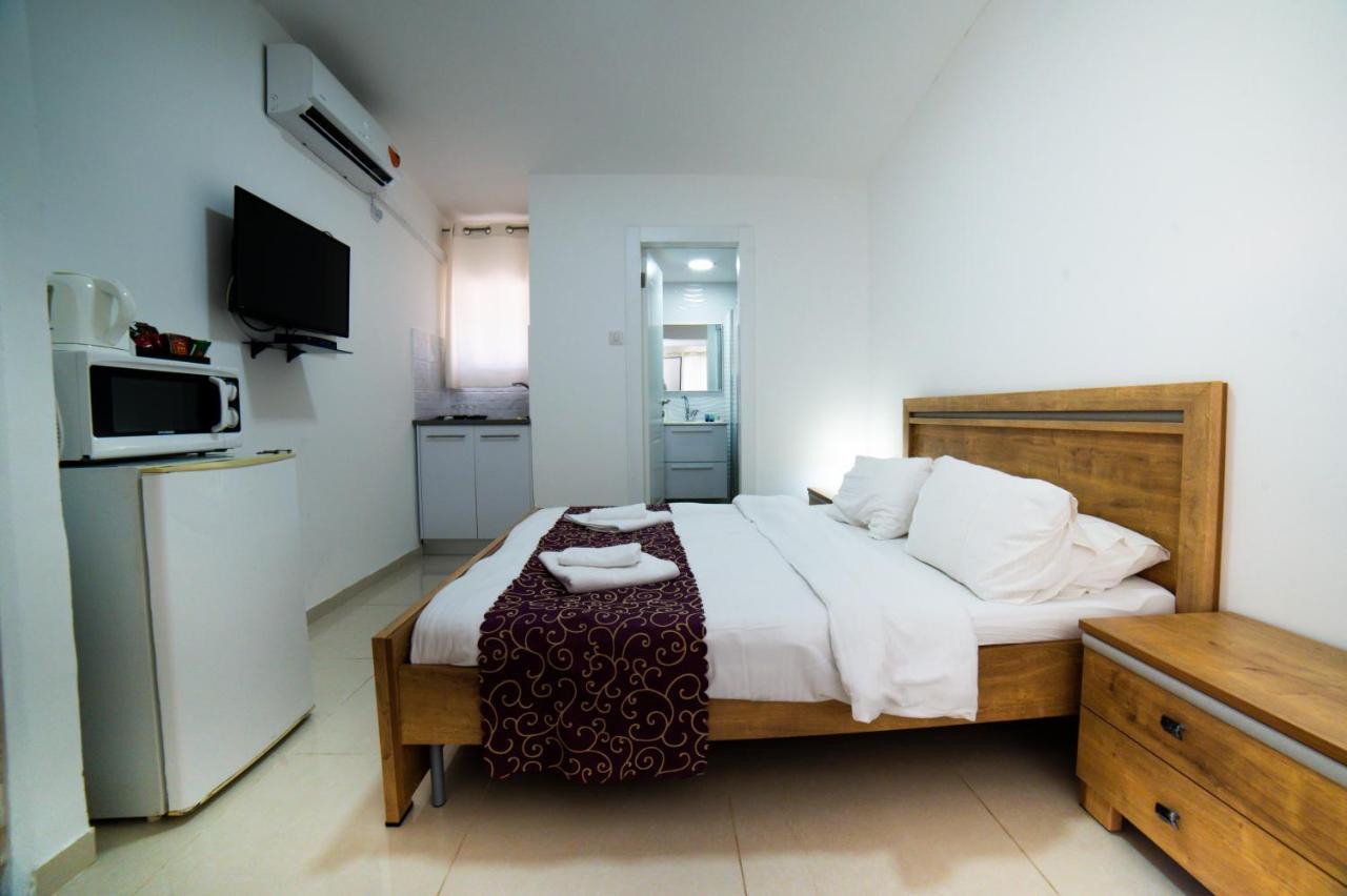 Agamim Hotel Ashkelon Esterno foto