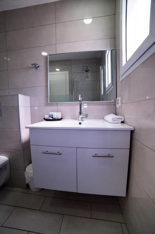 Agamim Hotel Ashkelon Esterno foto